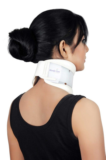 WC- Hard Cervical Collar Neck Support Brace for Neck Pain, Cervical Collar used for supporting, immobilizing or adjusting the neck in the flexion, Hard Cervical Neck Brace Reduce Neck Pain Size-S